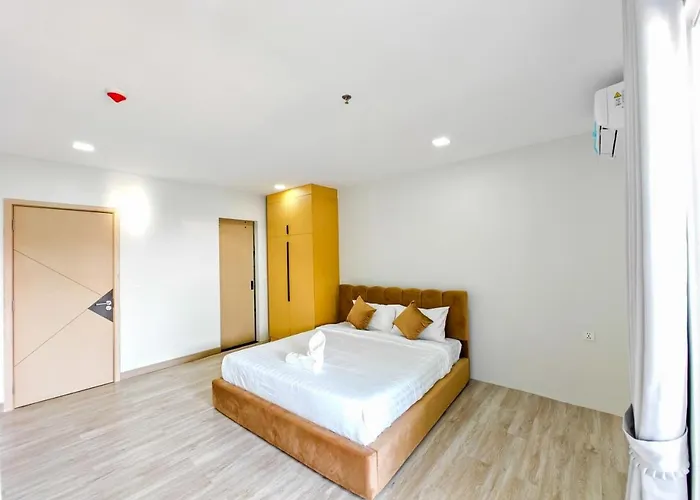 Tiffany Resident Apartment *